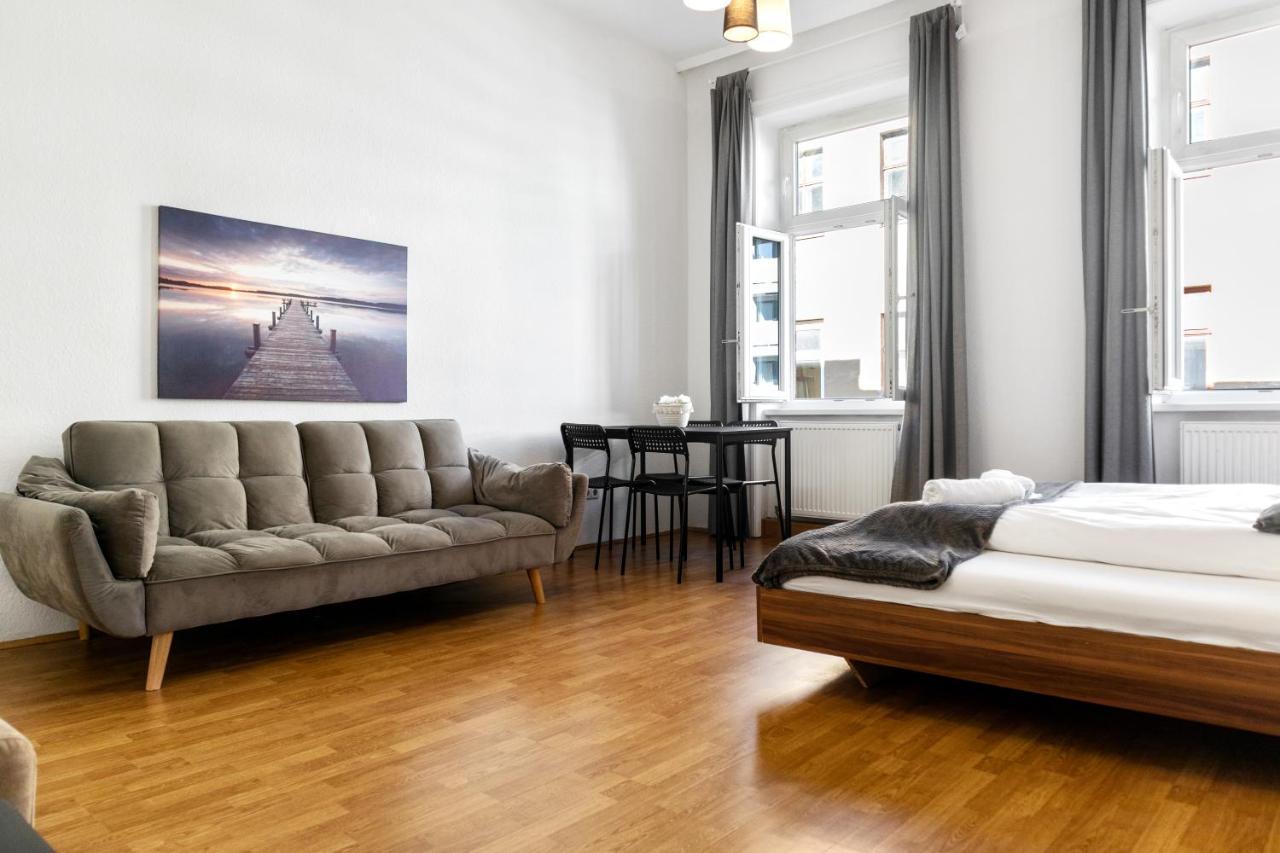 Beautiful 2Br Aptartment 12 Minutes To Downtown Wina Bagian luar foto